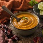 Tahini dressing maken