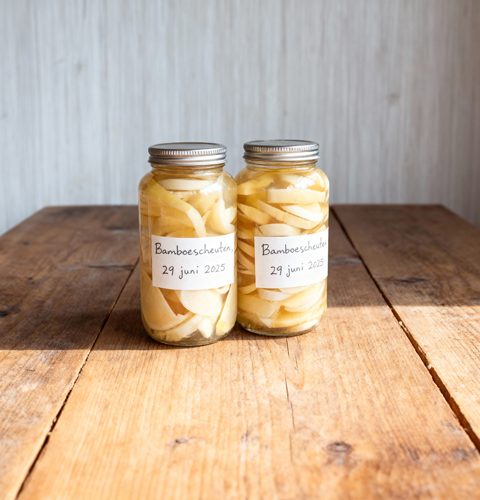 Bamboescheuten inmaken