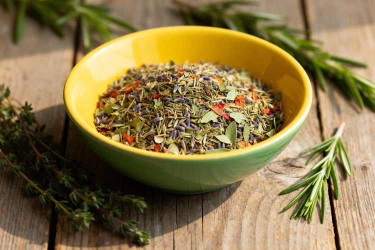 Provençaalse kruiden maken