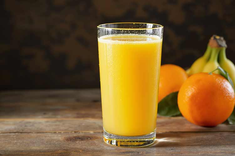 Sinaasappel banaan sap maken