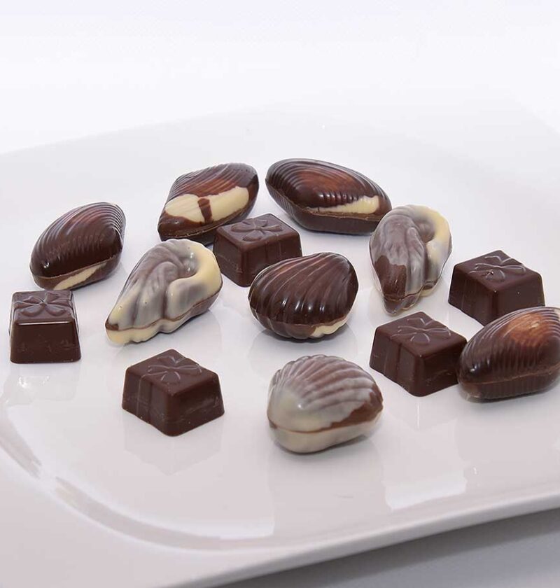 2 Verschillende chocolade bonbons, die ik vast niet lang bewaar.