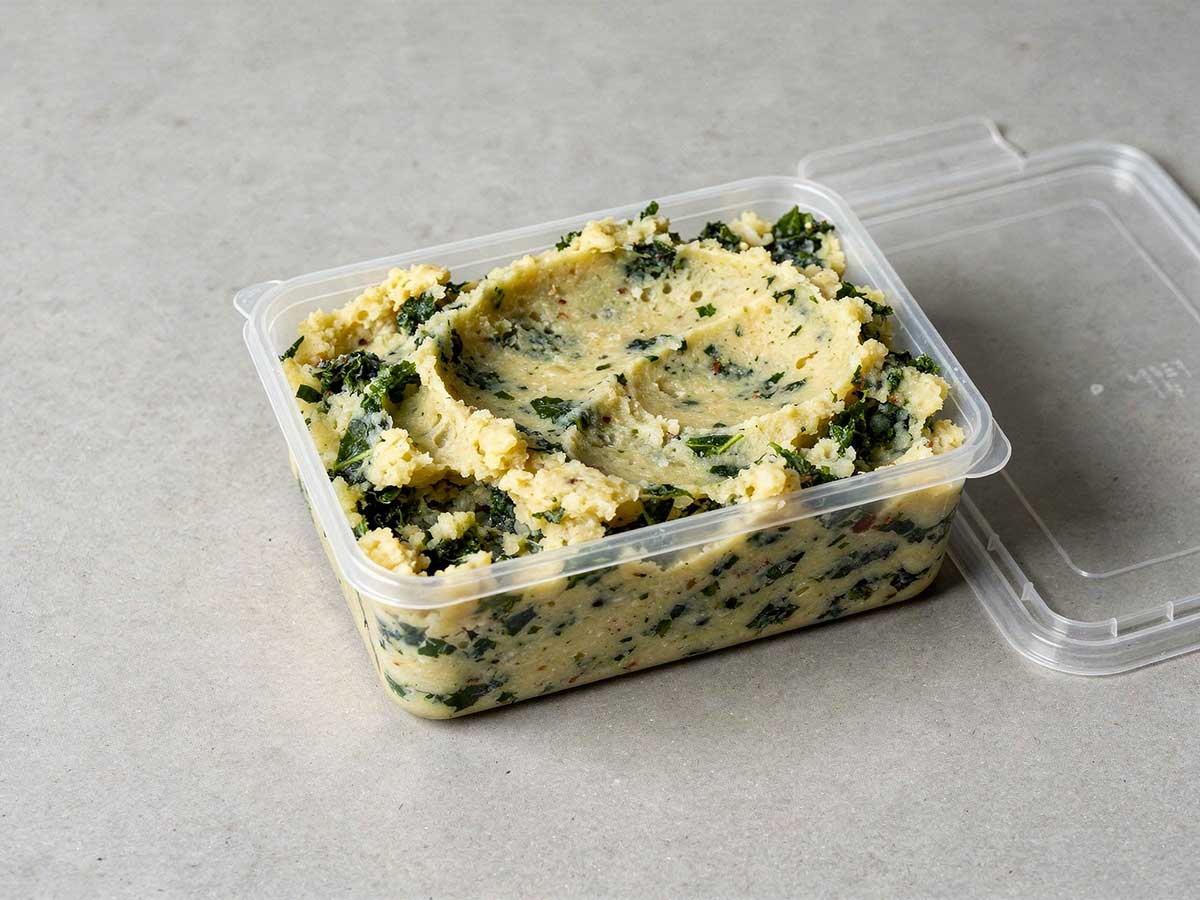 Een restje stamppot boerenkool om te bewaren.